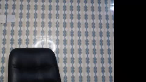 Snapshot of black_choco13 chatting on 11/19/25, 07:41 mercy online show from 11/19/25, 07:41