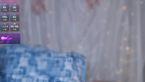 Snapshot of black_dar_ chatting on 12/16/24, 09:35 Sara online show from 12/16/24, 09:35