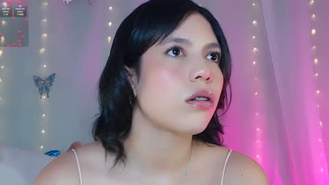 Snapshot of black_dar_ chatting on 01/17/25, 07:08 Sara online show from 01/17/25, 07:08