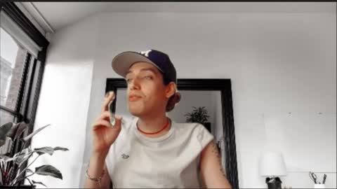 black_destrike online show from 12/04/24, 04:27