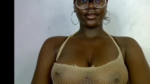 Black DIVA online show from 04/24/26, 07:11