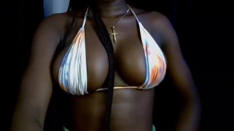 Snapshot of black_ebonyqueen chatting on 09/18/25, 08:44 Esthy online show from 09/18/25, 08:44