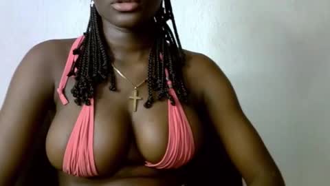 Snapshot of black_ebonyqueen chatting on 09/24/25, 11:02 Esthy online show from 09/24/25, 11:02