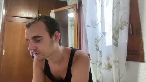 Snapshot of black_horizon_2029 chatting on 07/14/26, 06:57 Robert online show from 07/14/26, 06:57