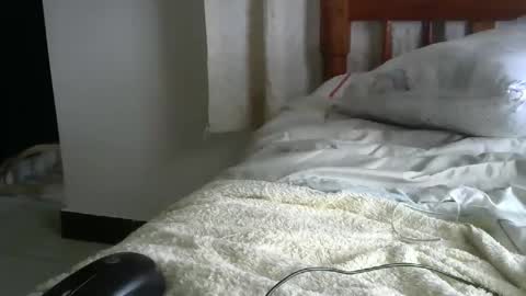 black_hot233 online show from 03/12/25, 07:46