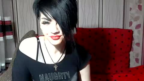 Snapshot of black_hot_01 chatting on 12/25/24, 04:12 black_hot_01 online show from 12/25/24, 04:12