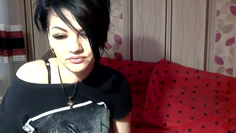 Snapshot of black_hot_01 chatting on 01/13/25, 07:54 black_hot_01 online show from 01/13/25, 07:54