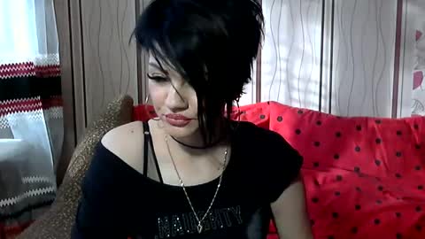 Snapshot of black_hot_01 chatting on 02/10/25, 07:36 black_hot_01 online show from 02/10/25, 07:36