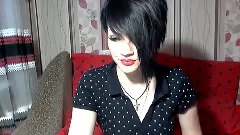 Snapshot of black_hot_01 chatting on 02/15/25, 07:27 black_hot_01 online show from 02/15/25, 07:27