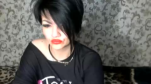 Snapshot of black_hot_01 chatting on 09/15/25, 10:10 black_hot_01 online show from 09/15/25, 10:10