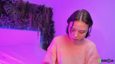 Snapshot of black_jenny chatting on 01/12/25, 04:40 Jenny online show from 01/12/25, 04:40