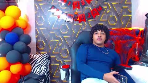 Snapshot of black_king_241 chatting on 10/24/25, 03:47 black_king_241 online show from 10/24/25, 03:47