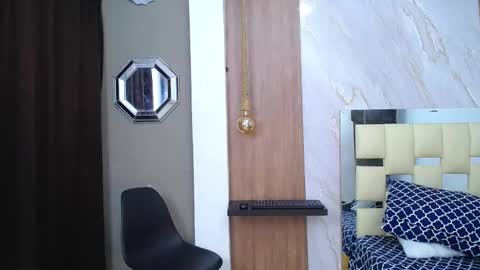 Snapshot of black_king_241 chatting on 11/11/25, 03:17 black_king_241 online show from 11/11/25, 03:17