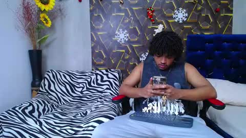Snapshot of black_king_241 chatting on 11/17/25, 02:50 black_king_241 online show from 11/17/25, 02:50
