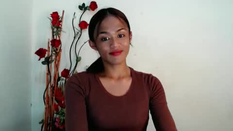 Nympha online show from 12/21/25, 01:02