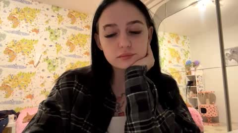 Liz online show from 03/25/26, 07:53