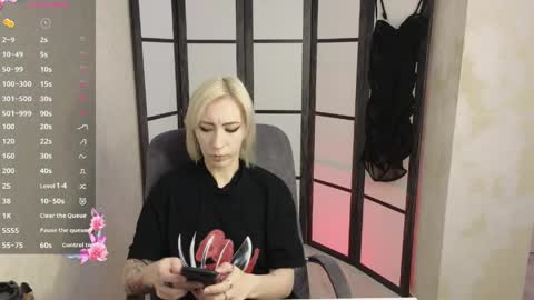 Emily online show from 04/23/26, 12:29