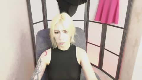 Emily online show from 07/01/26, 08:16