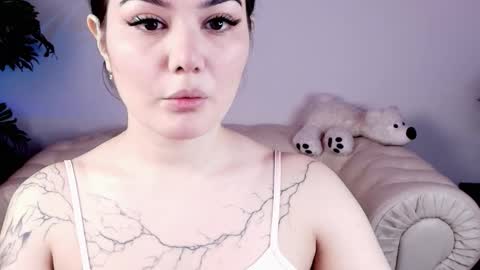 Mon Mon online show from 02/19/26, 02:40