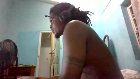 Snapshot of black_rasta758 chatting on 10/13/25, 12:54 black_rasta758 online show from 10/13/25, 12:54