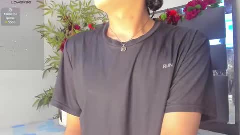 Snapshot of black_rose02 chatting on 03/08/25, 11:27 B L A C K R O S E online show from 03/08/25, 11:27