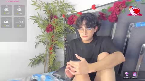 Snapshot of black_rose02 chatting on 03/09/25, 02:43 B L A C K R O S E online show from 03/09/25, 02:43