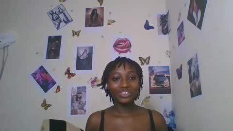 Snapshot of black_rosey chatting on 01/17/26, 03:17 veraa online show from 01/17/26, 03:17