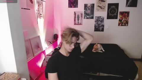 Bryan  online show from 03/08/25, 04:56