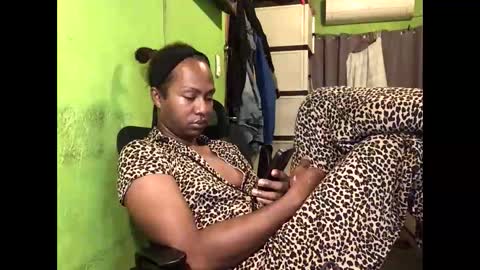 Crystal online show from 12/19/25, 07:26