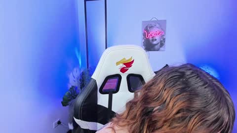 Sophie online show from 02/03/25, 03:06