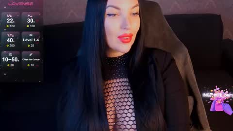 blackberry_star online show from 12/14/25, 07:03