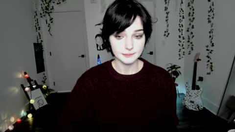 Ella online show from 12/15/25, 04:11