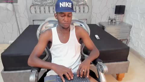 Snapshot of blackbiecock chatting on 02/25/25, 06:36 blackbiecock online show from 02/25/25, 06:36