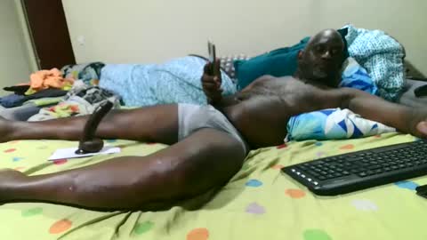 Snapshot of blackdaddy_09 chatting on 09/27/25, 11:54 blackdaddy_09 online show from 09/27/25, 11:54