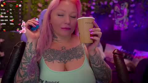 Alice online show from 10/17/25, 12:52