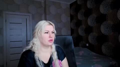 Snapshot of blackeyes11 chatting on 03/12/25, 05:02 blackeyes11 online show from 03/12/25, 05:02