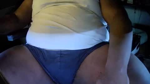 Black online show from 12/05/24, 02:42