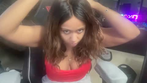 Snapshot of blackgurlkitty chatting on 12/22/25, 12:40 EthiopianQueen Onlyfans link - online show from 12/22/25, 12:40