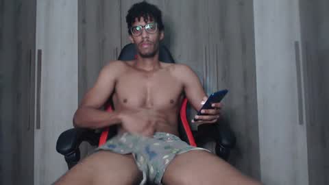 Blackguy720 online show from 12/01/24, 09:26