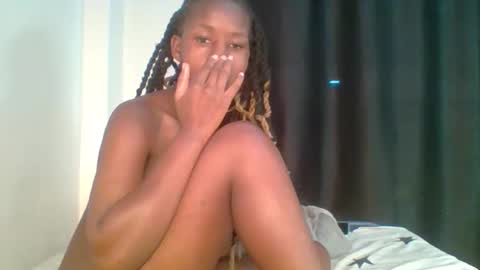 Snapshot of blackie_divaa chatting on 05/16/26, 01:43 divaa online show from 05/16/26, 01:43