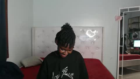 Cleo online show from 10/04/25, 02:09