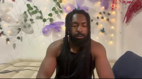 Snapshot of blackmuscles77 chatting on 05/20/26, 08:48 blackmuscles77 online show from 05/20/26, 08:48
