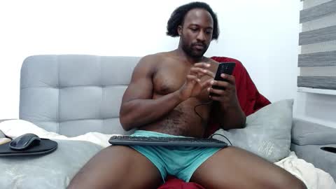 Twtter 1MikeBeckford            Onlyfns beckfordmike online show from 01/08/26, 03:53