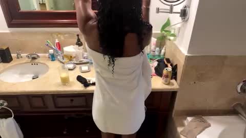 blackoasis9 online show from 04/24/26, 11:29