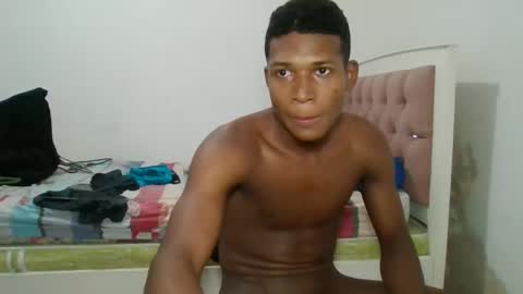 Snapshot of blackpanther_king chatting on 01/13/25, 07:32 blackpanther_king online show from 01/13/25, 07:32
