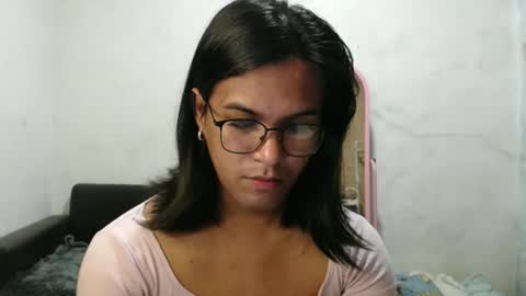 Ellez online show from 01/16/25, 08:36