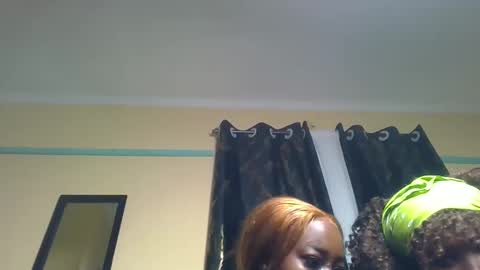 Snapshot of blackprincess25 chatting on 09/11/25, 12:44 Lorraine online show from 09/11/25, 12:44