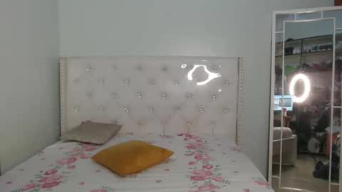 Snapshot of blackqueenofparis chatting on 05/21/26, 12:28 Paris online show from 05/21/26, 12:28