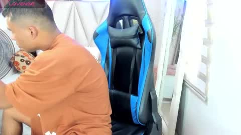 Snapshot of blacksex_boy chatting on 01/21/25, 03:32 Marlon online show from 01/21/25, 03:32