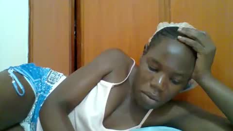 SARAH online show from 11/05/25, 07:41